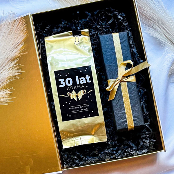 ZESTAW URODZINOWY DLA NIEGO - KAWA I LISTKI WAFLOWE